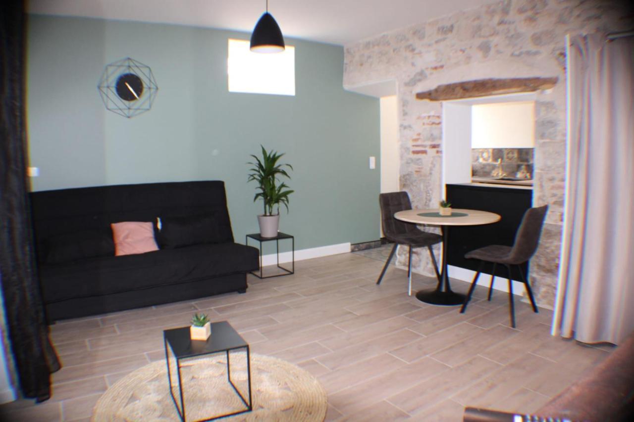 Joli Studio En Rez-De-Chaussee Pradines  Exteriér fotografie